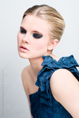 Photo of Johanna by Vincent Pham, Art director & Styling Hewane Tesfaye, make-up Magali Dos Santos, Hair Sonia @ Gossip Coiffure